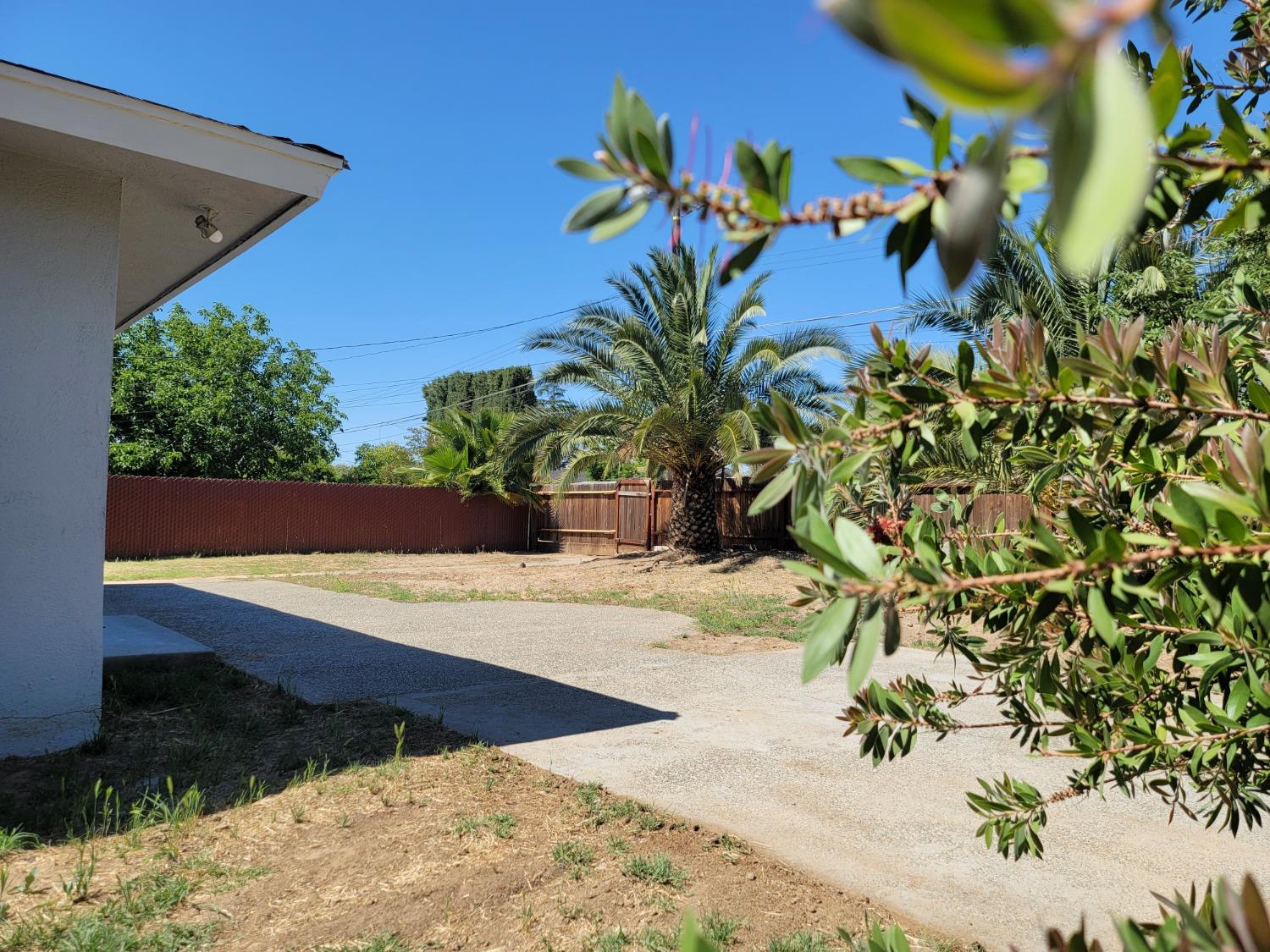 522 Willis Avenue Madera, CA 93637 - Photo 35 of 40