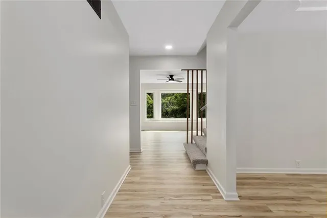 $395,000 | 5601 North Flint Ridge Road, Kansas City, MO 64151