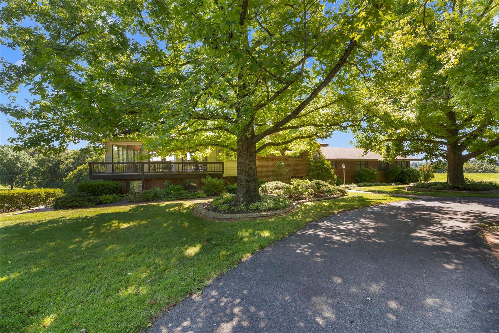763 Matson Hill Road Defiance, MO 63341 - Photo 4 of 55 Gallery Image 4