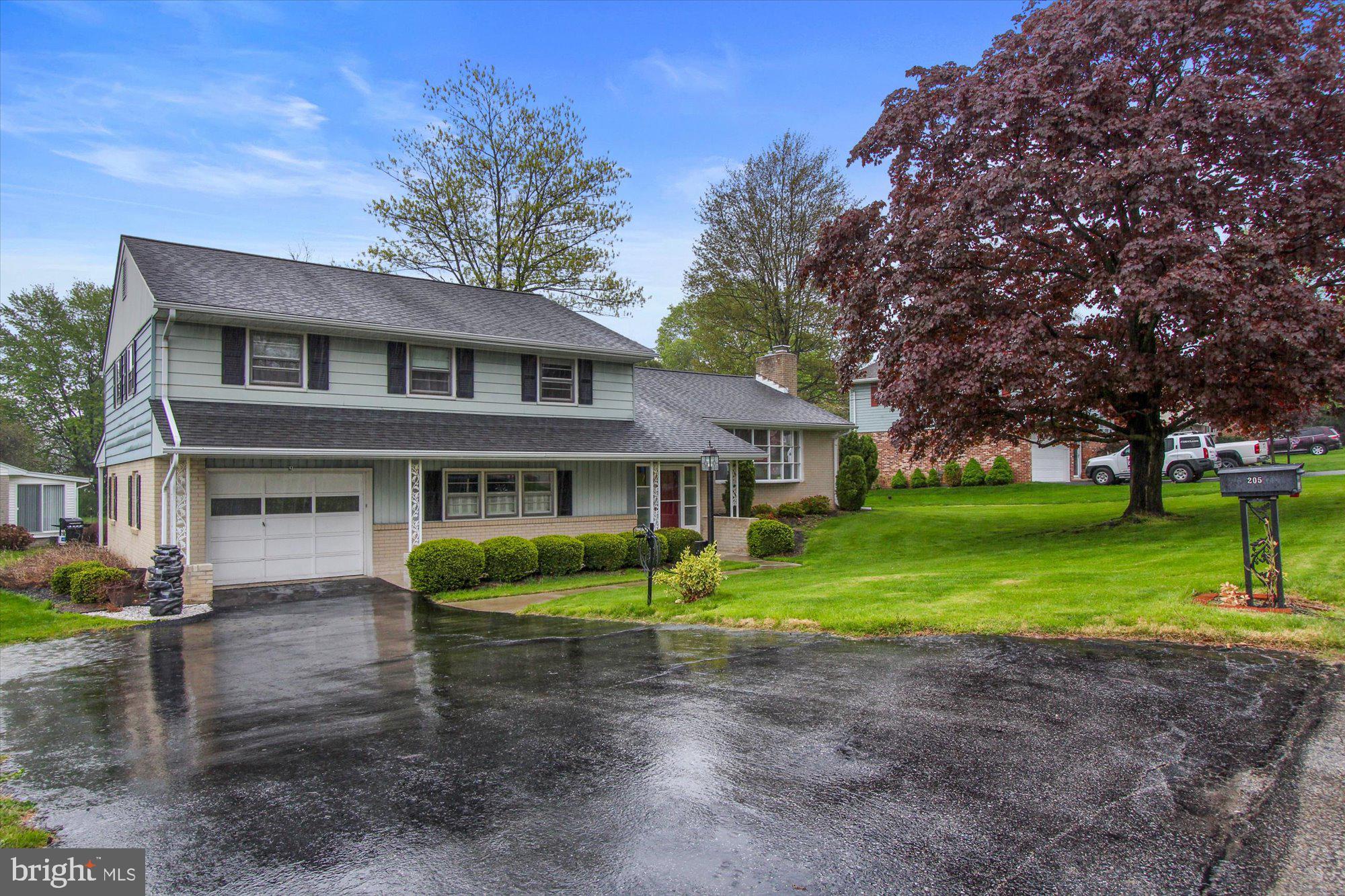 205 Melvale Road Dallastown, PA 17313 - Photo 2 of 19 Gallery Image 2