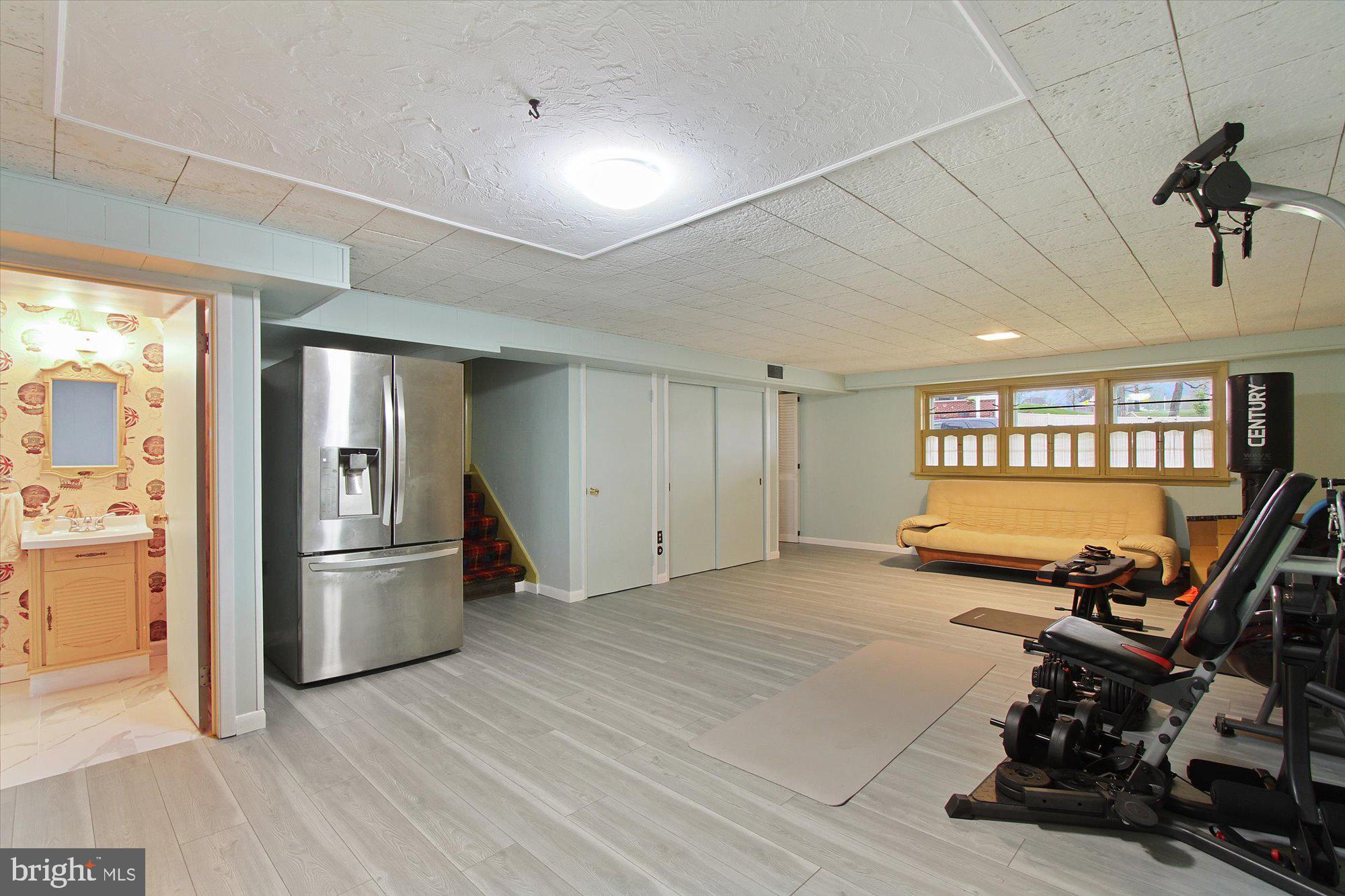 205 Melvale Road Dallastown, PA 17313 - Photo 4 of 19 Gallery Image 4