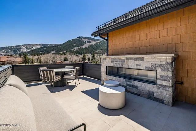 $3,995,000 | 100 Goldfinch Lane, Unit 2D, Avon, CO 81620