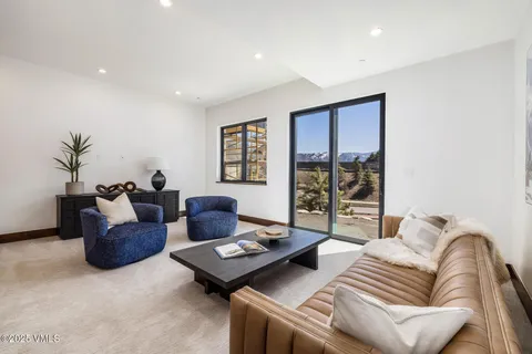 $3,995,000 | 100 Goldfinch Lane, Unit 2D, Avon, CO 81620