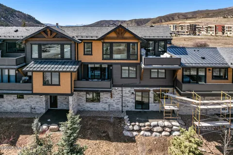 $3,995,000 | 100 Goldfinch Lane, Unit 2D, Avon, CO 81620