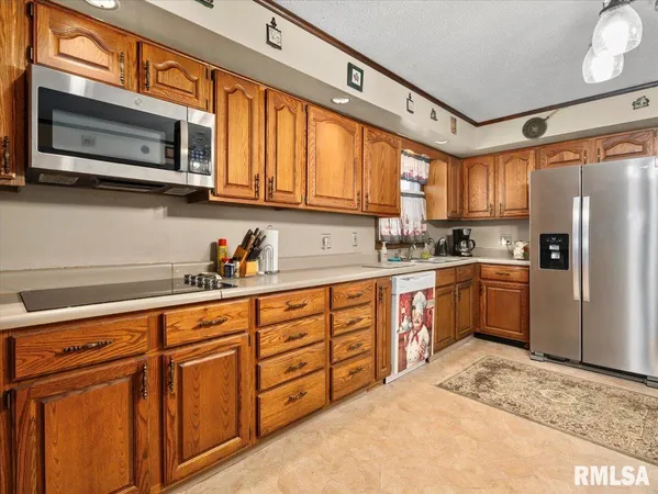 $129,000 | 280 State Rte 142, Eldorado, IL 62930