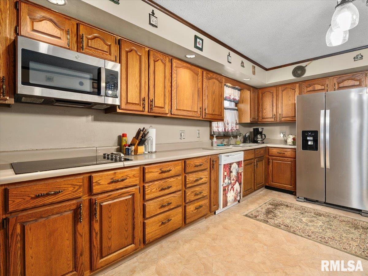 280 State Rte 142 Eldorado, IL 62930 - Photo 17 of 39