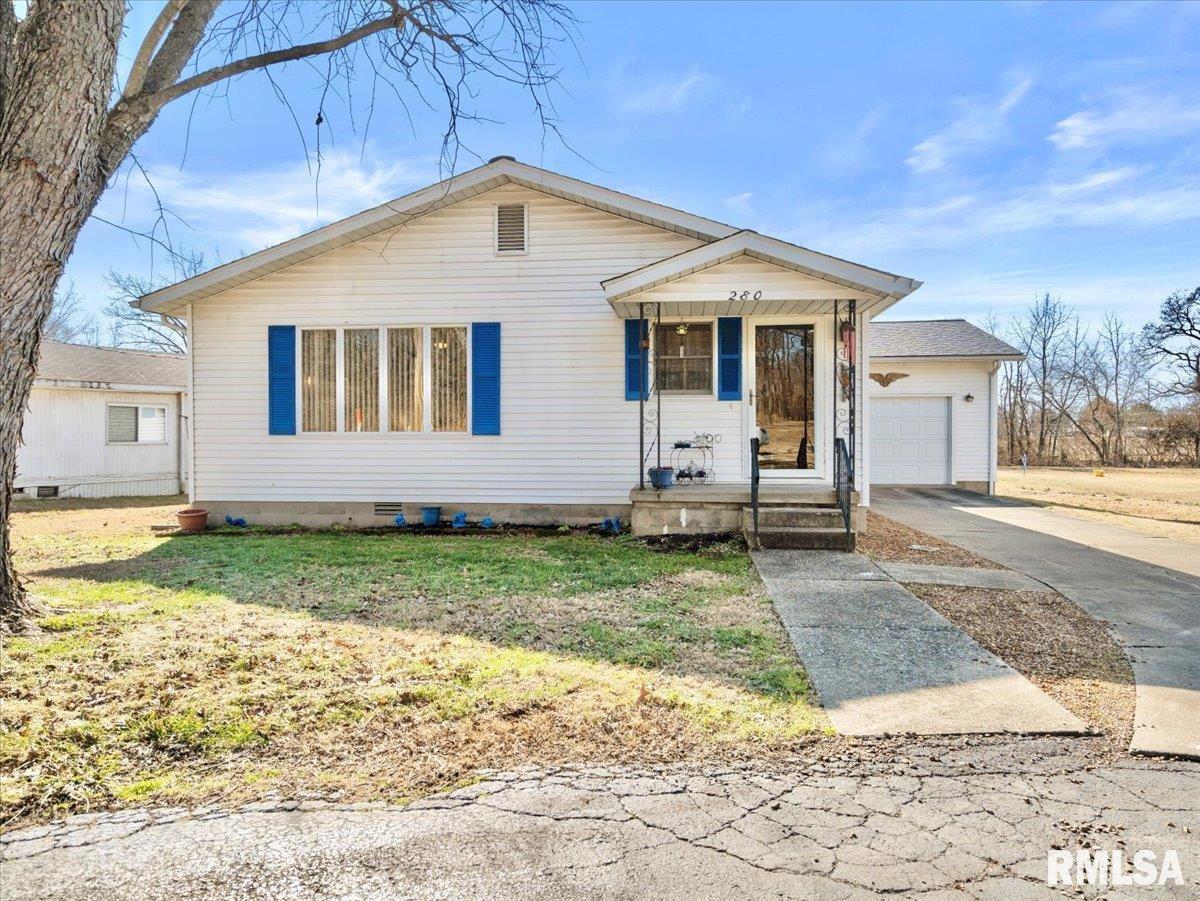 280 State Rte 142 Eldorado, IL 62930 - Photo 2 of 39