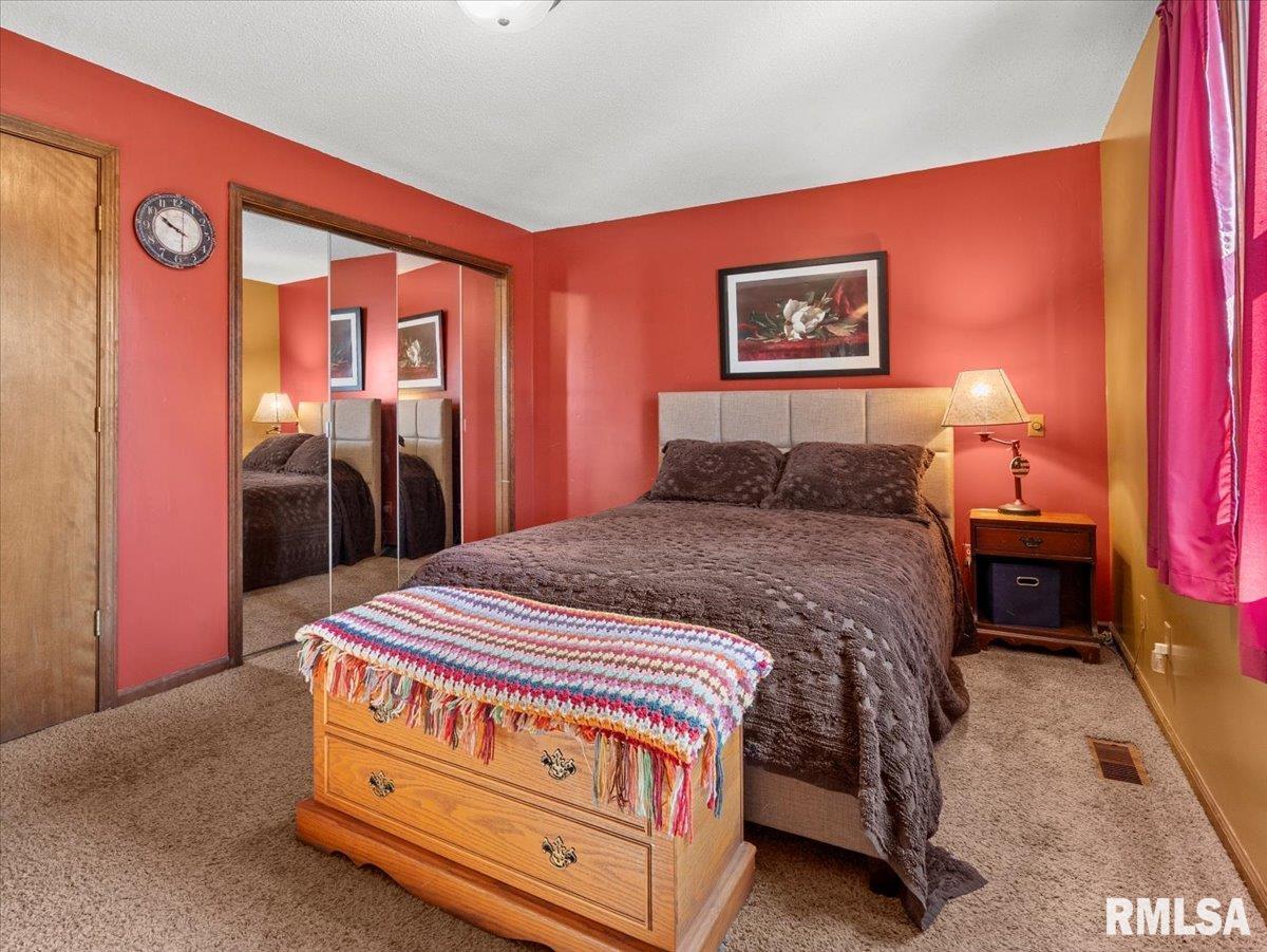 280 State Rte 142 Eldorado, IL 62930 - Photo 22 of 39