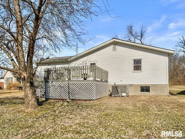 $129,000 | 280 State Rte 142, Eldorado, IL 62930