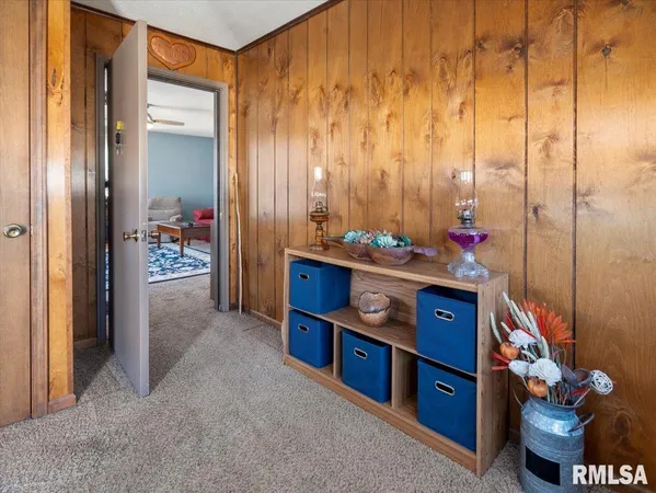 $129,000 | 280 State Rte 142, Eldorado, IL 62930