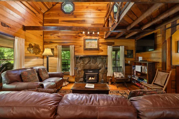 $1,495,000 | 27 Bussell Road, Carthage, TN 37030