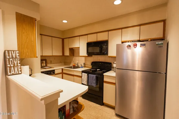 $385,000 | 7 Prospect Street, Unit C17, Lake George, NY 12845
