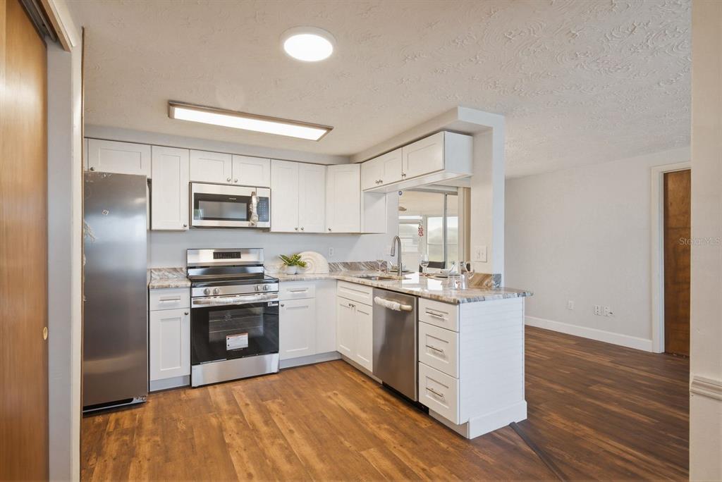 3551 Darlington Road Holiday, FL 34691 - Photo 2 of 31 Gallery Image 2