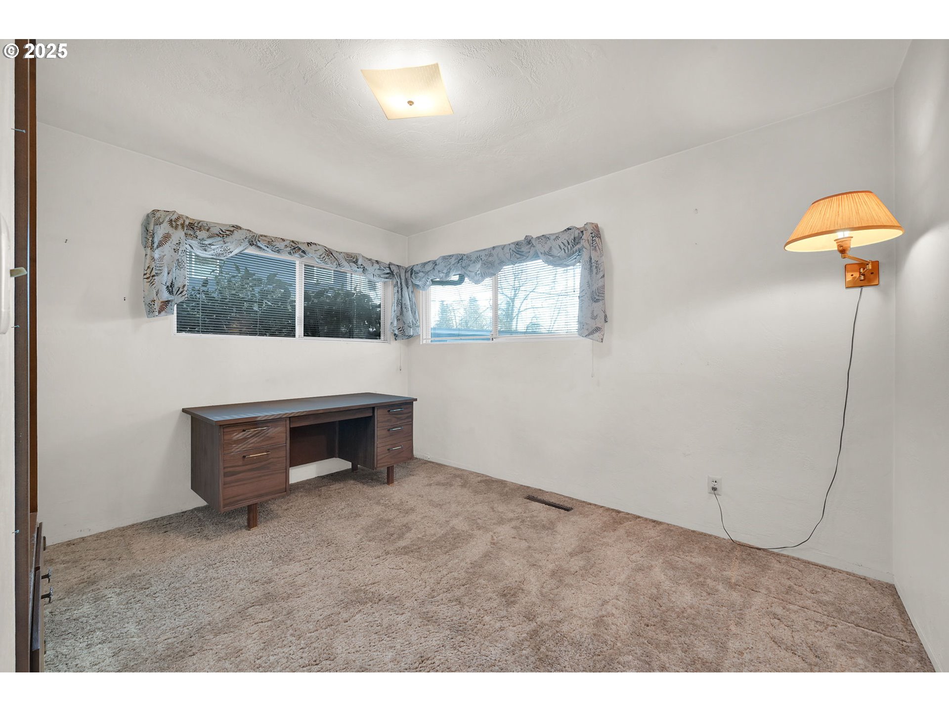 3076 Wayside Loop Springfield, OR 97477 - Photo 26 of 44 Gallery Image 26
