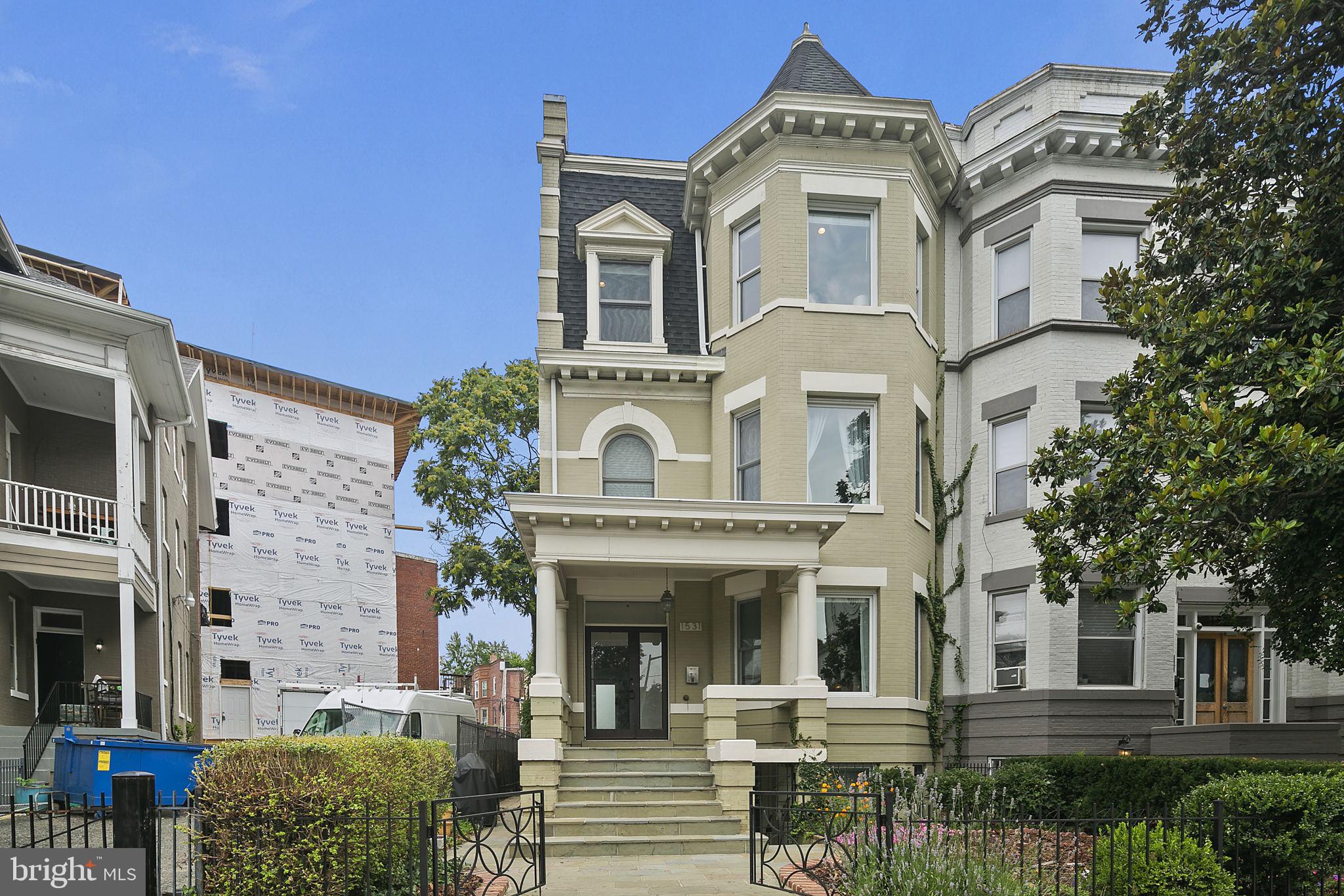 1531 Park Road Northwest, Unit 6 Washington, DC 20010 - Photo 2 of 29 Beautiful end rowhome