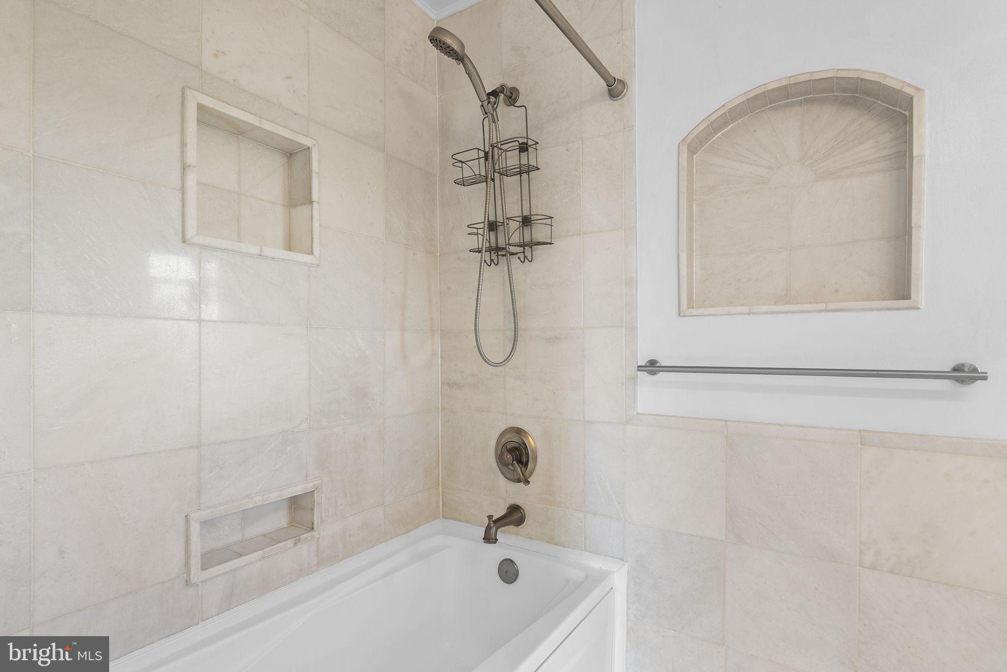 112 Ridgepoint Place Gaithersburg, MD 20878 - Photo 34 of 48 Gallery Image 34