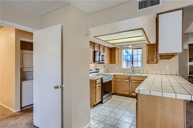 $1,400 | 4161 Gannet Circle, Unit 376, Las Vegas, NV 89103