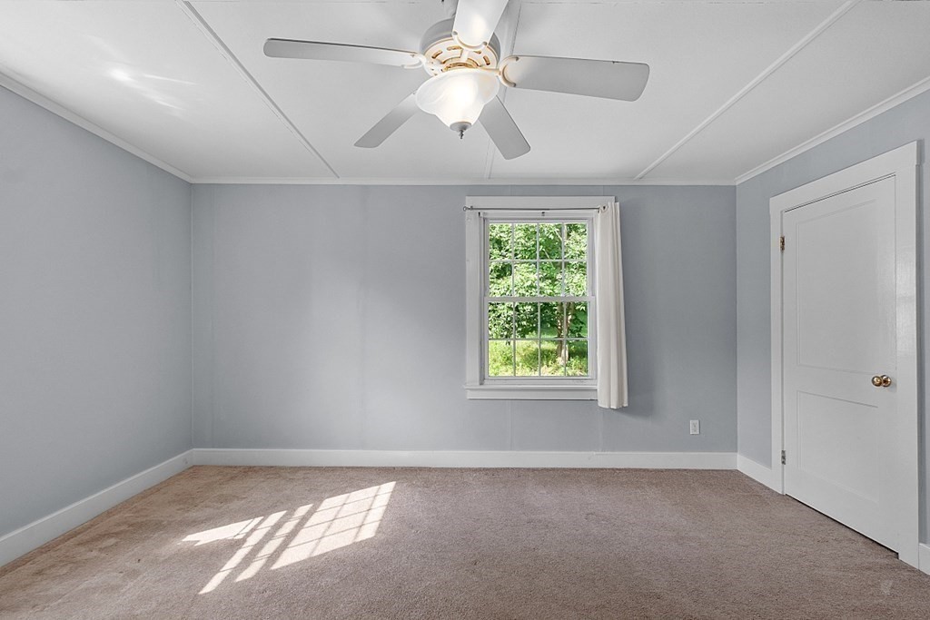 793 Providence Road Northbridge, MA 01588 - Photo 17 of 36 Gallery Image 17