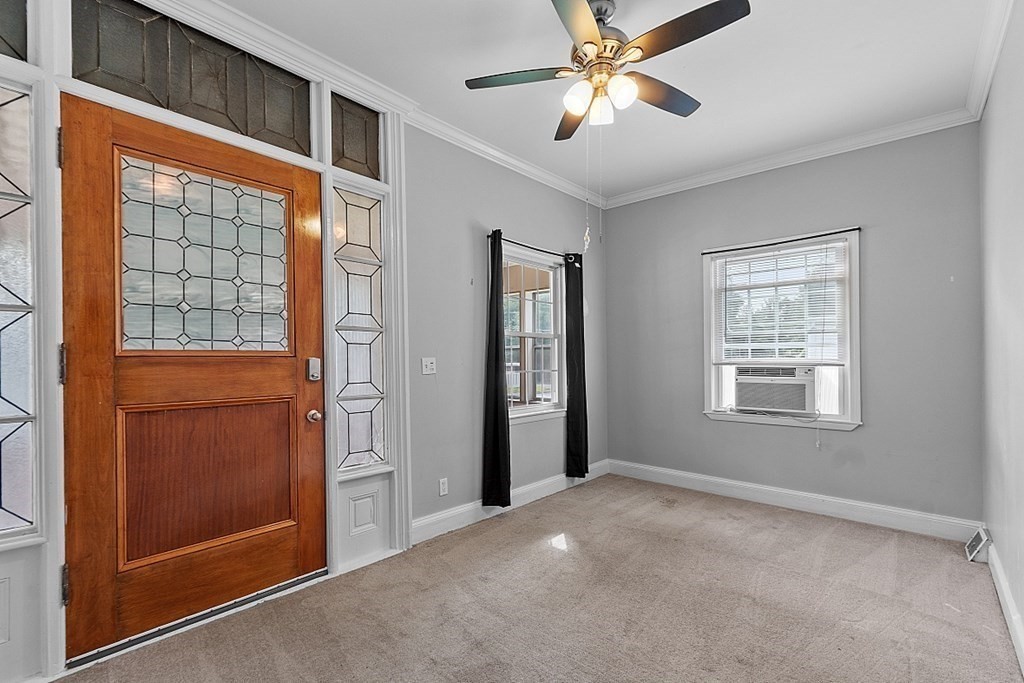 793 Providence Road Northbridge, MA 01588 - Photo 3 of 36 Gallery Image 3