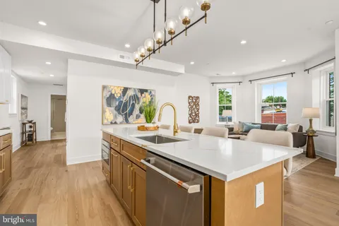 $1,275,000 | 1614 Kilbourne Place Northwest, Unit 2, Washington, DC 20010