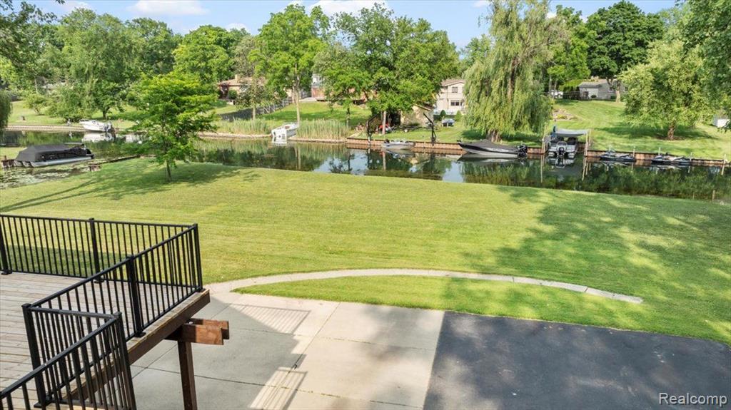 20859 Thorofare Road Grosse Ile, MI 48138 - Photo 48 of 53 Gallery Image 48