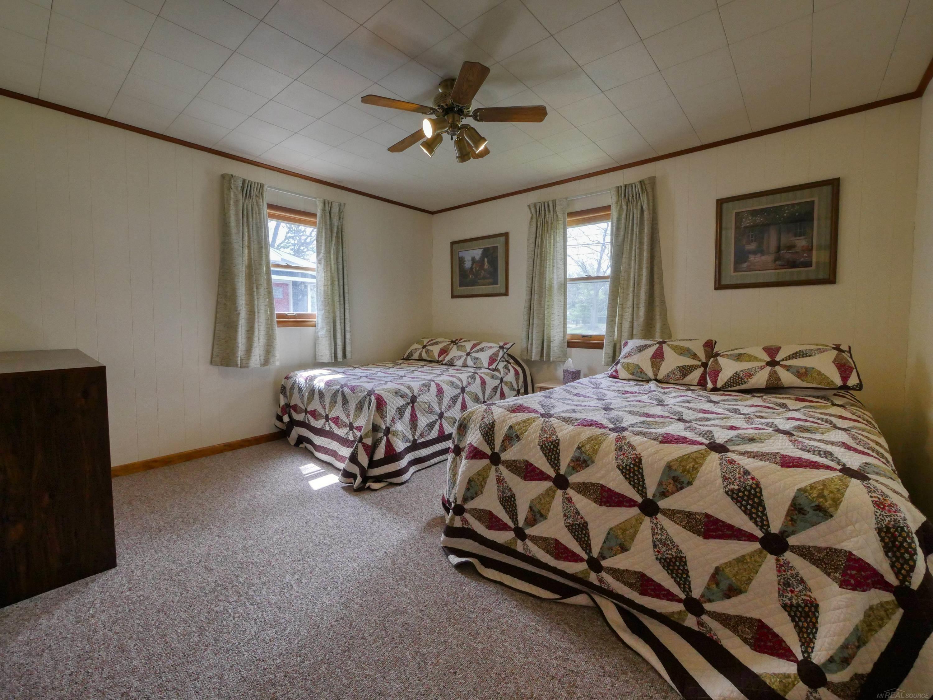 5939 Port Austin Road Caseville, MI 48725 - Photo 9 of 29 50087489-8.JPG