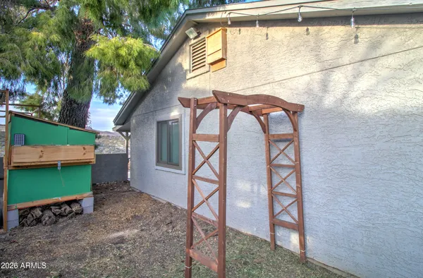 $260,000 | 186 Kelly Street, Miami, AZ 85539