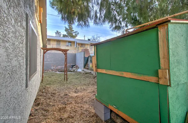 $260,000 | 186 Kelly Street, Miami, AZ 85539