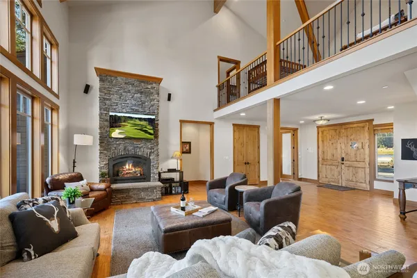 $1,785,000 | 950 Coal Mine Way, Cle Elum, WA 98922