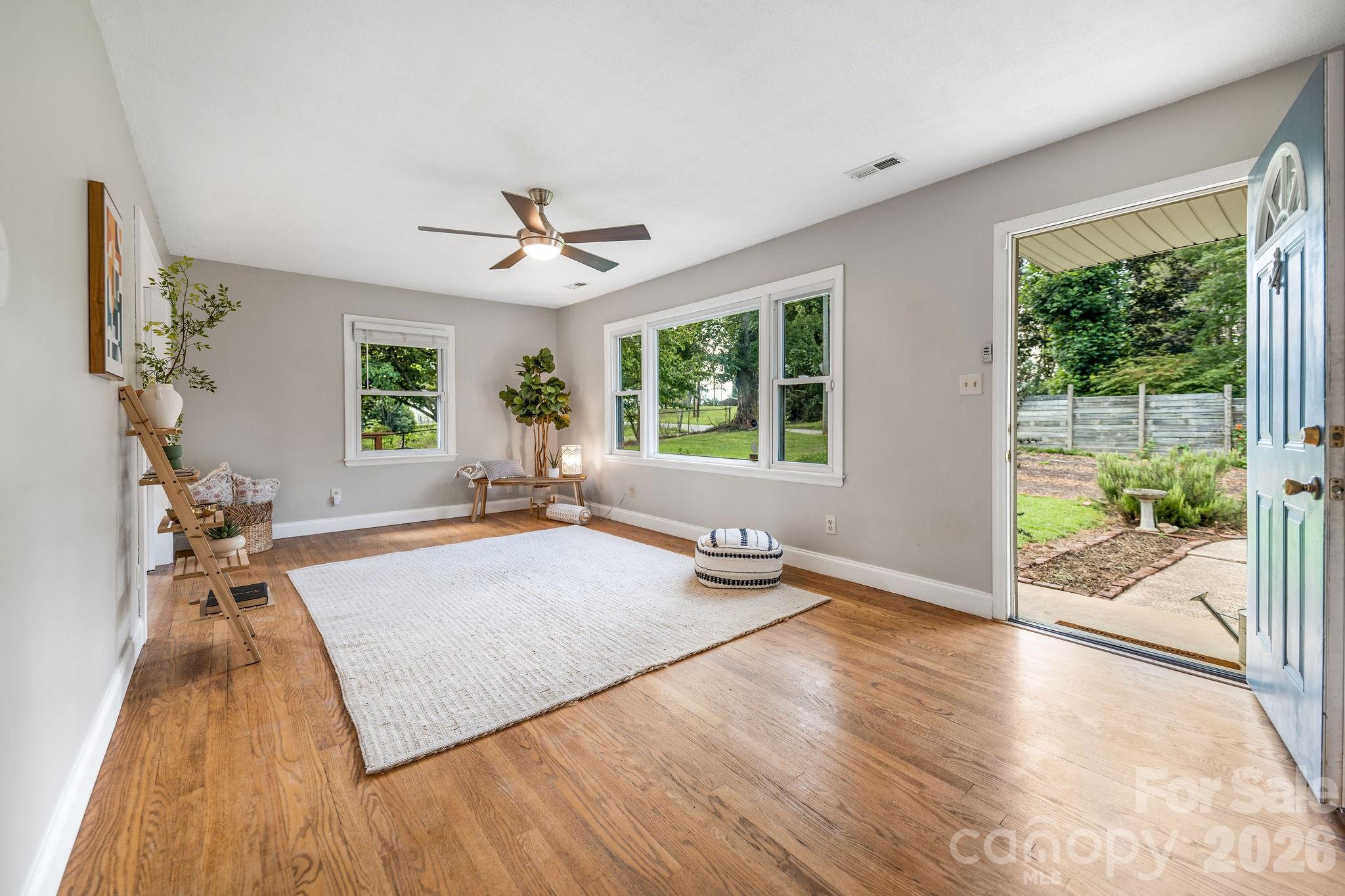 104 Justice Ridge Road Candler, NC 28715 - Photo 9 of 36 Gallery Image 9