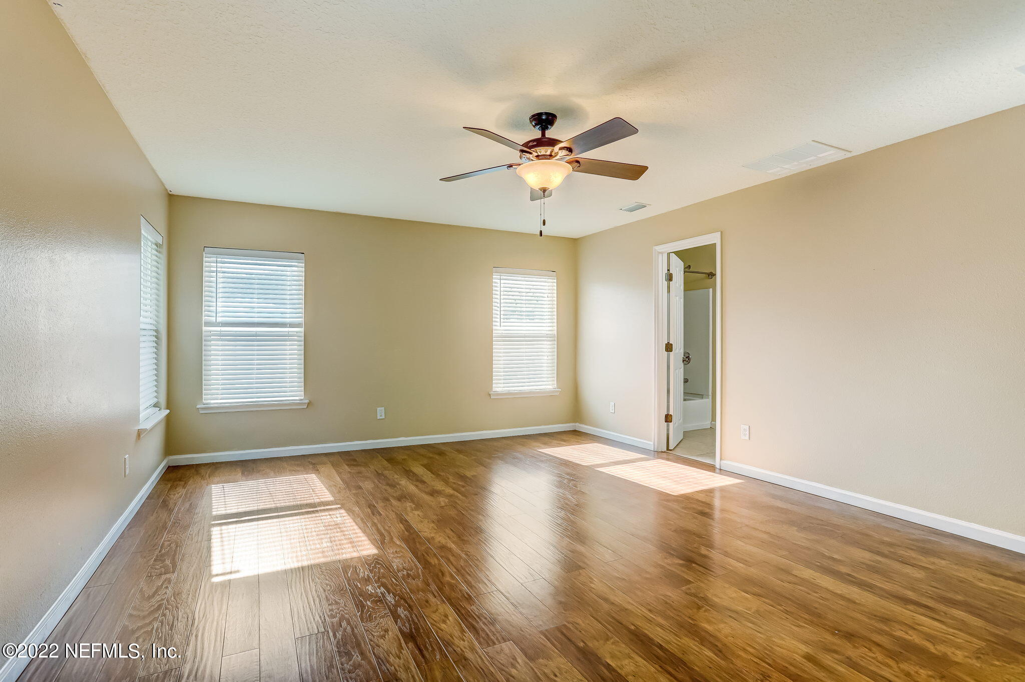283 Amber Ridge Road Jacksonville, FL 32218 - Photo 17 of 40 22-web-or-mls-283 Amber Ridge Rd (22 of