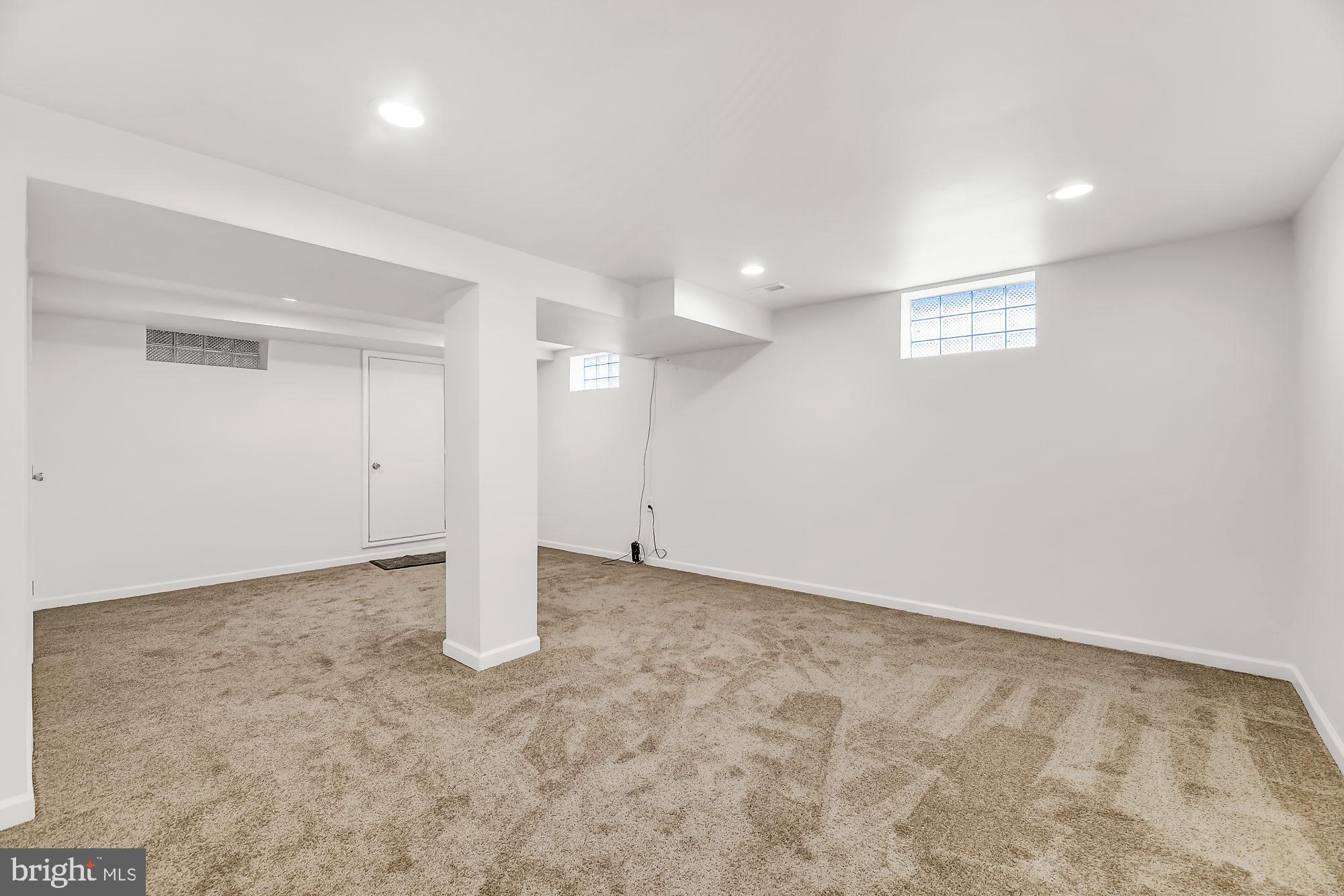 1710 Cape May Road Baltimore, MD 21221 - Photo 24 of 35 Recessed Lights Basement
