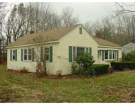 40 South Hunt Road Amesbury, MA 01913 - Photo 4 of 28