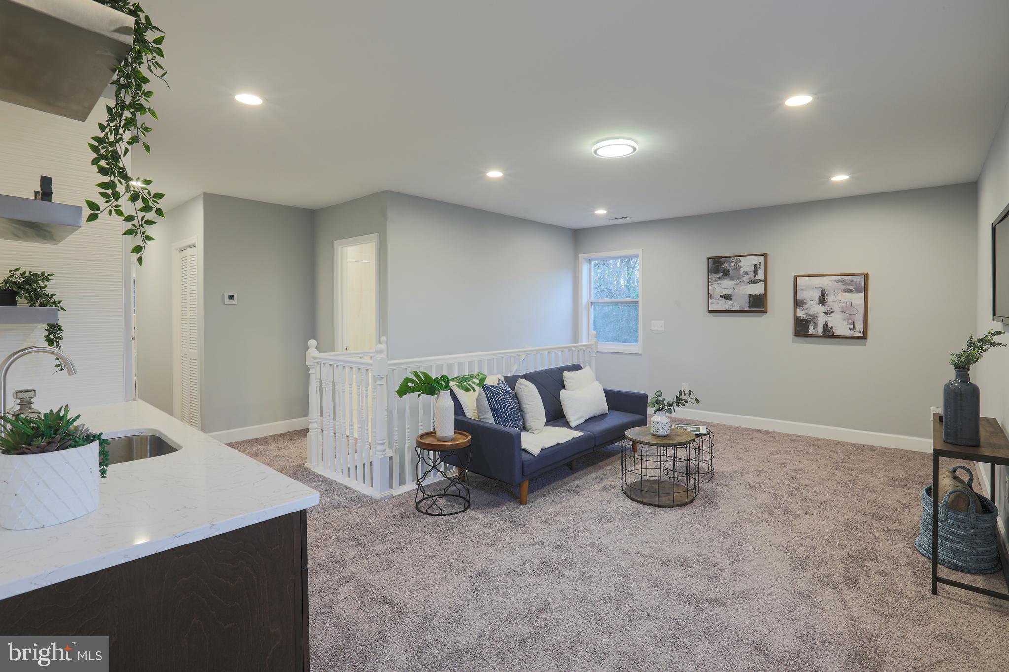 1210 Keithmont Road Baltimore, MD 21228 - Photo 23 of 41 Upper level family room with wet bar!