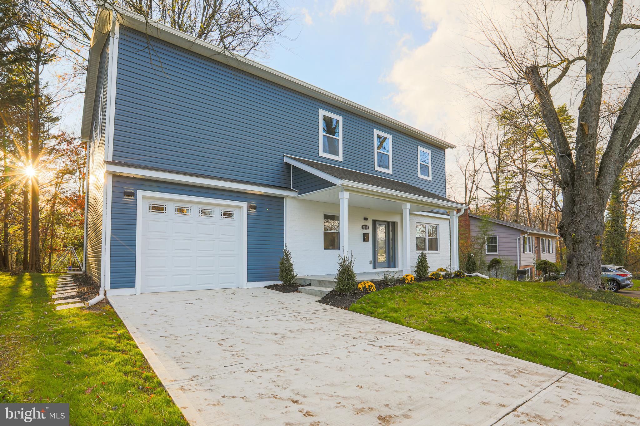 1210 Keithmont Road Baltimore, MD 21228 - Photo 33 of 41 Wide concrete driveway!