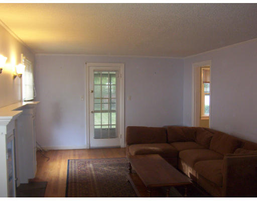 33 Dana Street Springfield, MA 01104 - Photo 5 of 12 Gallery Image 5