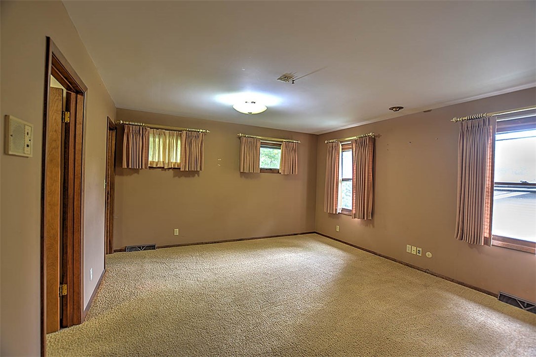355 Bay Shore Drive Decatur, IL 62521 - Photo 12 of 33