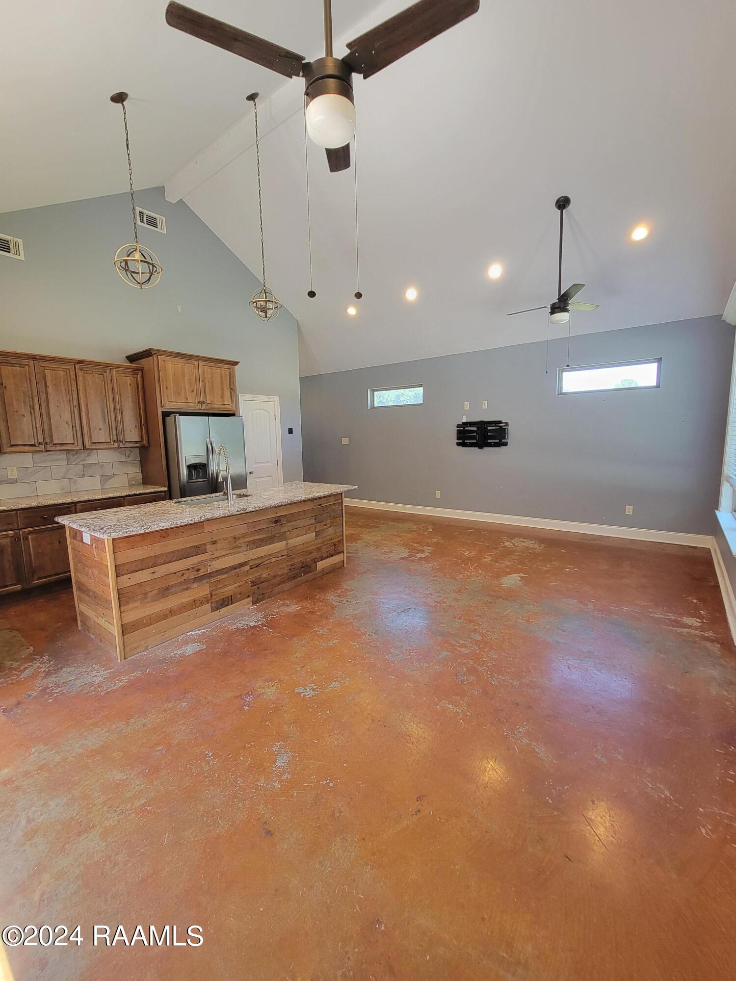 917 West Broussard Road, Unit A Lafayette, LA 70506 - Photo 5 of 12 1000013865