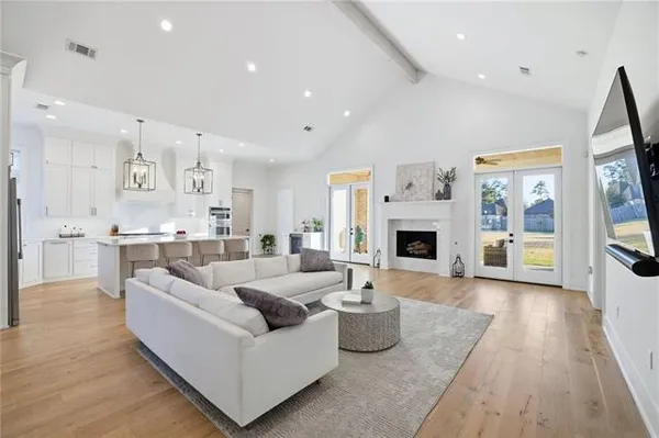 $815,000 | 467 Bedico Parkway, Madisonville, LA 70447