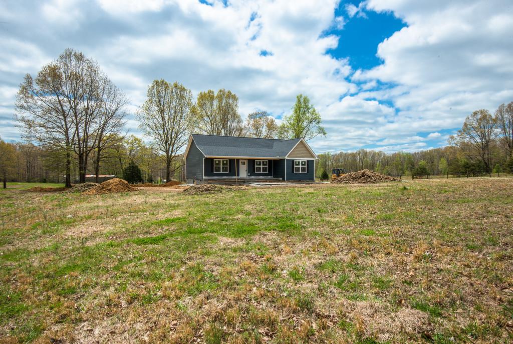 379 Howard Road White Bluff, TN 37187 - Photo 6 of 30 Gallery Image 6