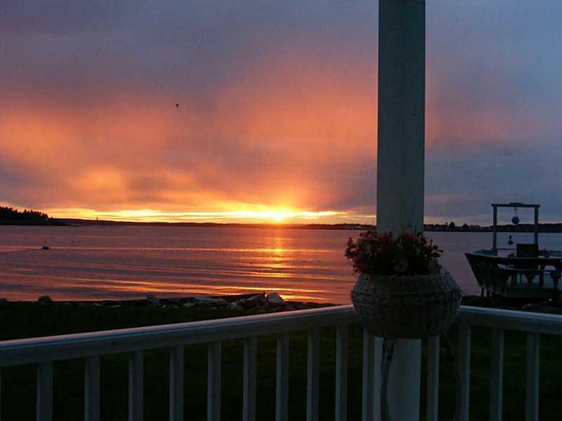 10 Elden Point Road Bailey Island, ME 04003 - Photo 2 of 31 View.