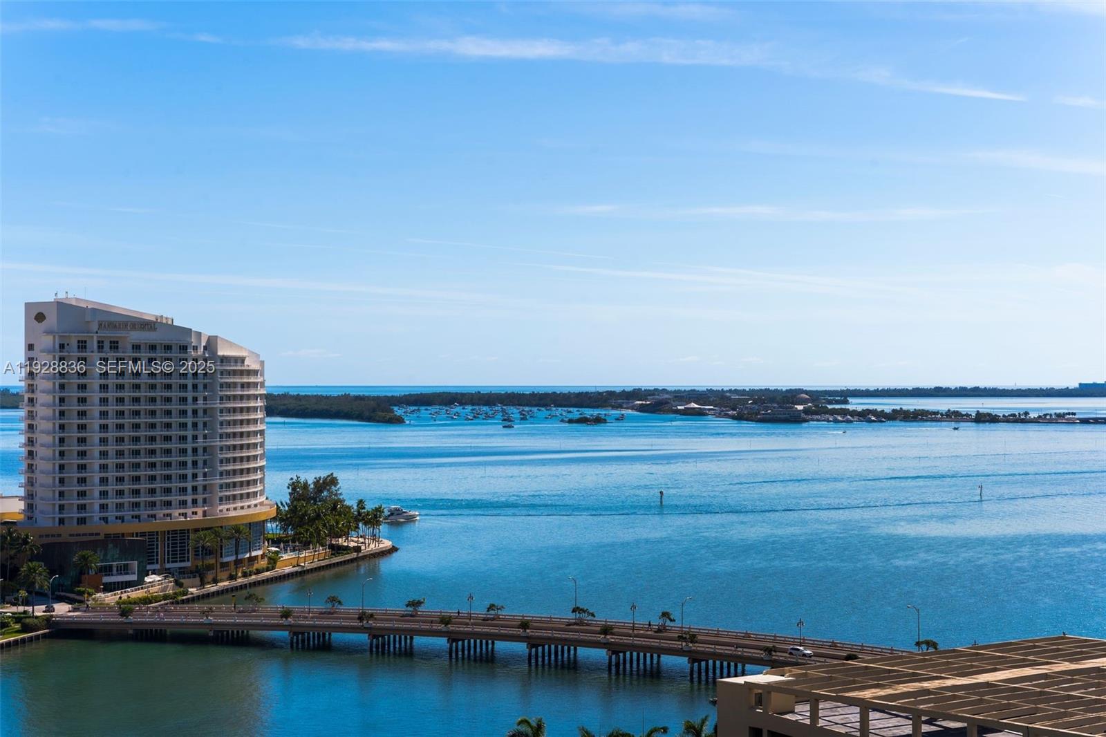 485 Brickell Avenue, Unit 1709 Miami, FL 33131 - Photo 7 of 22