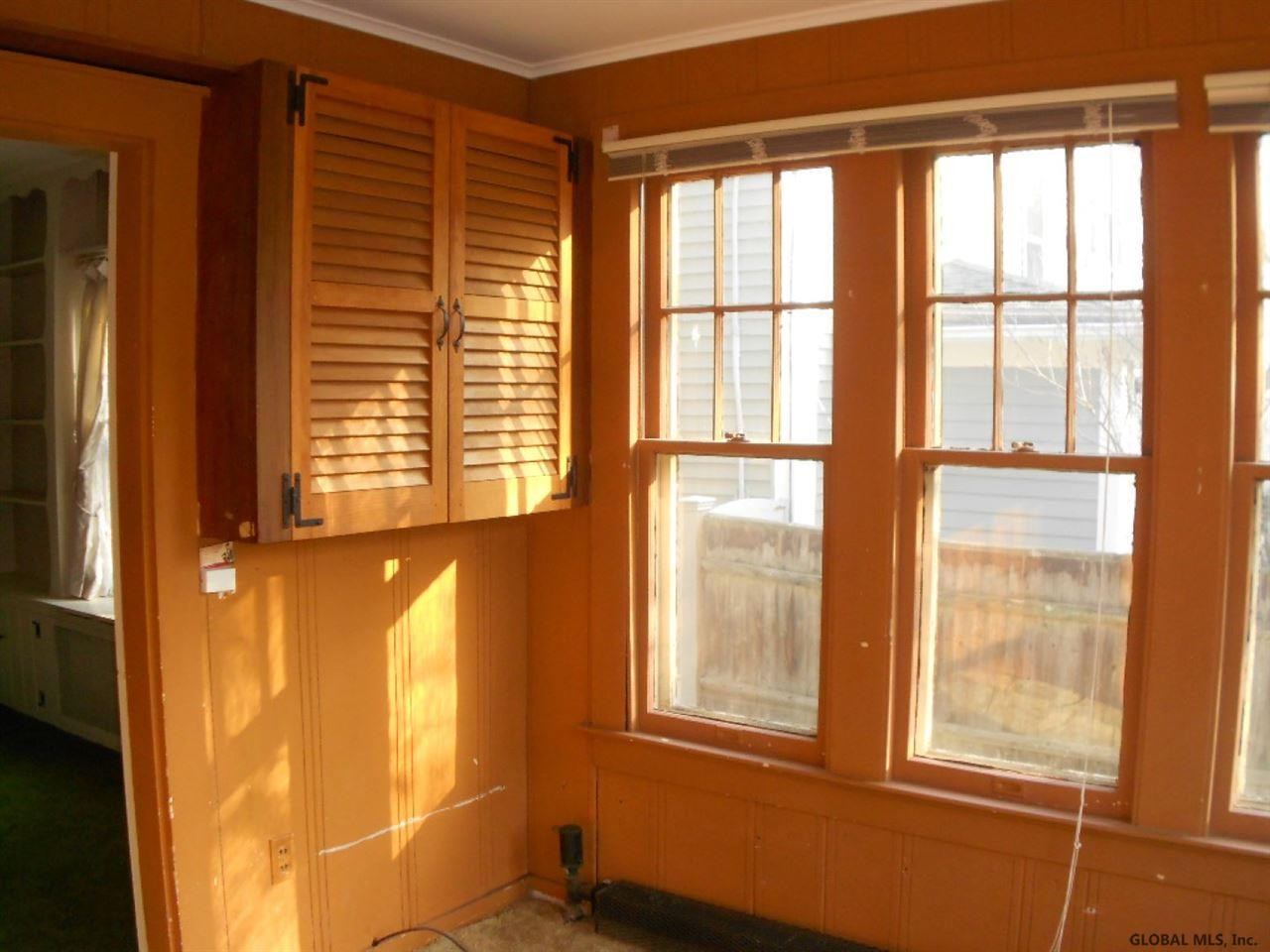 48 Washington Road Scotia, NY 12302 - Photo 9 of 24 Photo 9