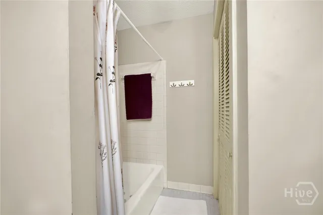 $2,000 | 299 Kennington Drive, Athens, GA 30606