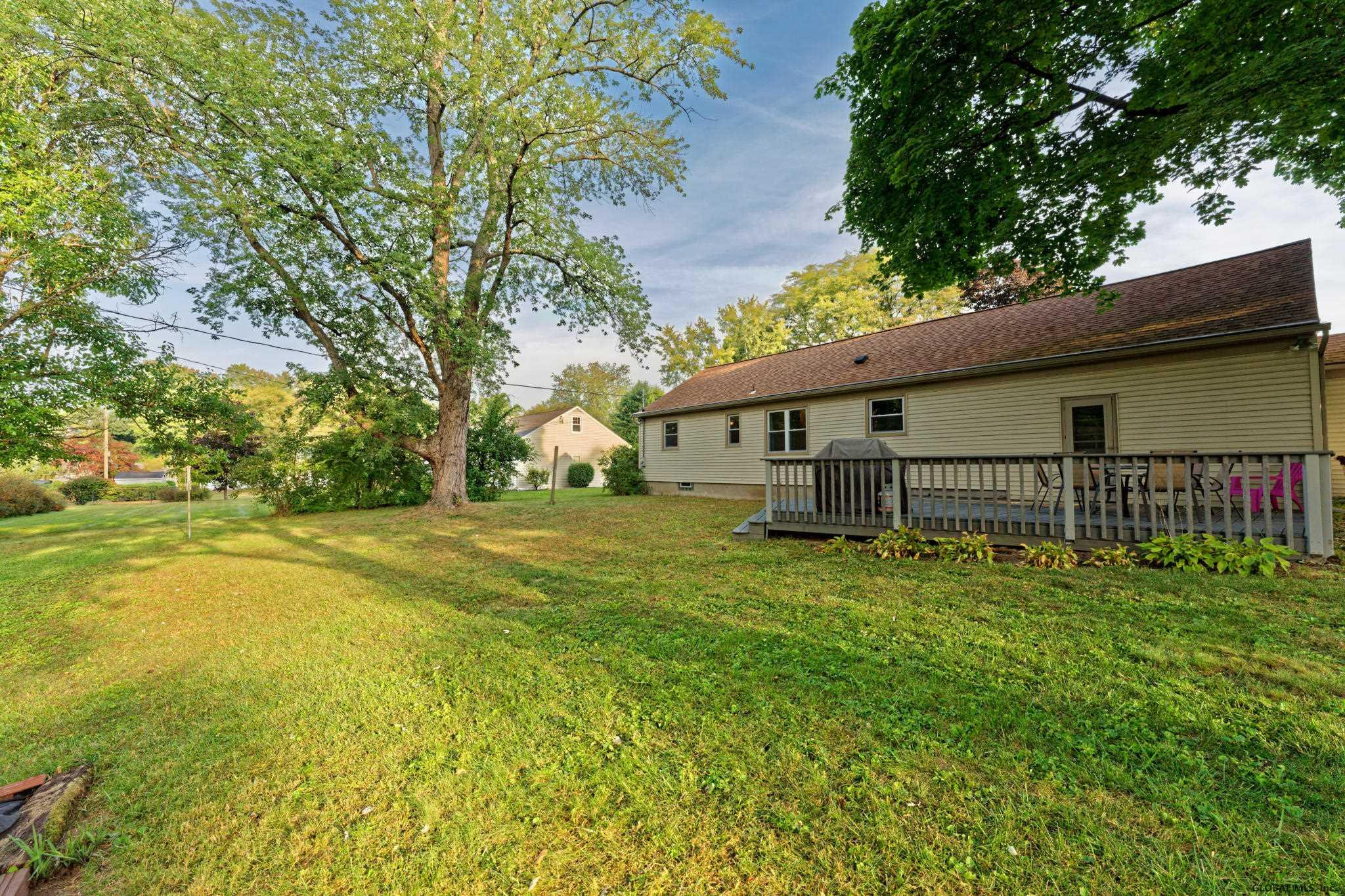6 Malpass Road Guilderland, NY 12203 - Photo 27 of 33 Photo 27