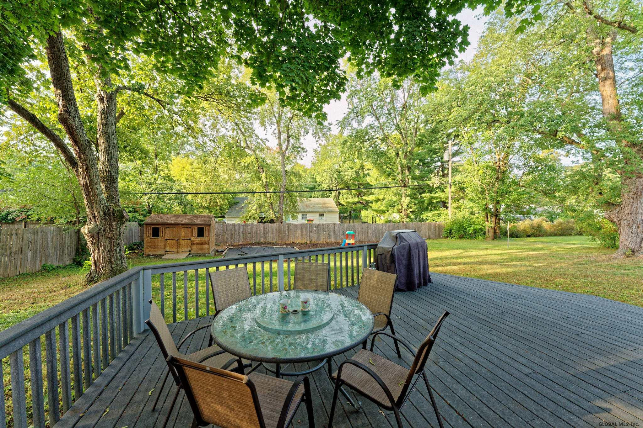 6 Malpass Road Guilderland, NY 12203 - Photo 32 of 33 Photo 32
