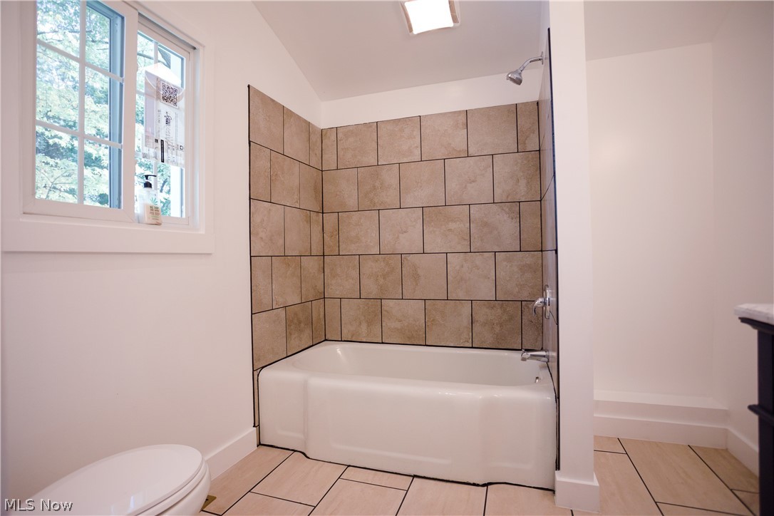 3675 Kirk Road Youngstown, OH 44511 - Photo 16 of 31 Gallery Image 16