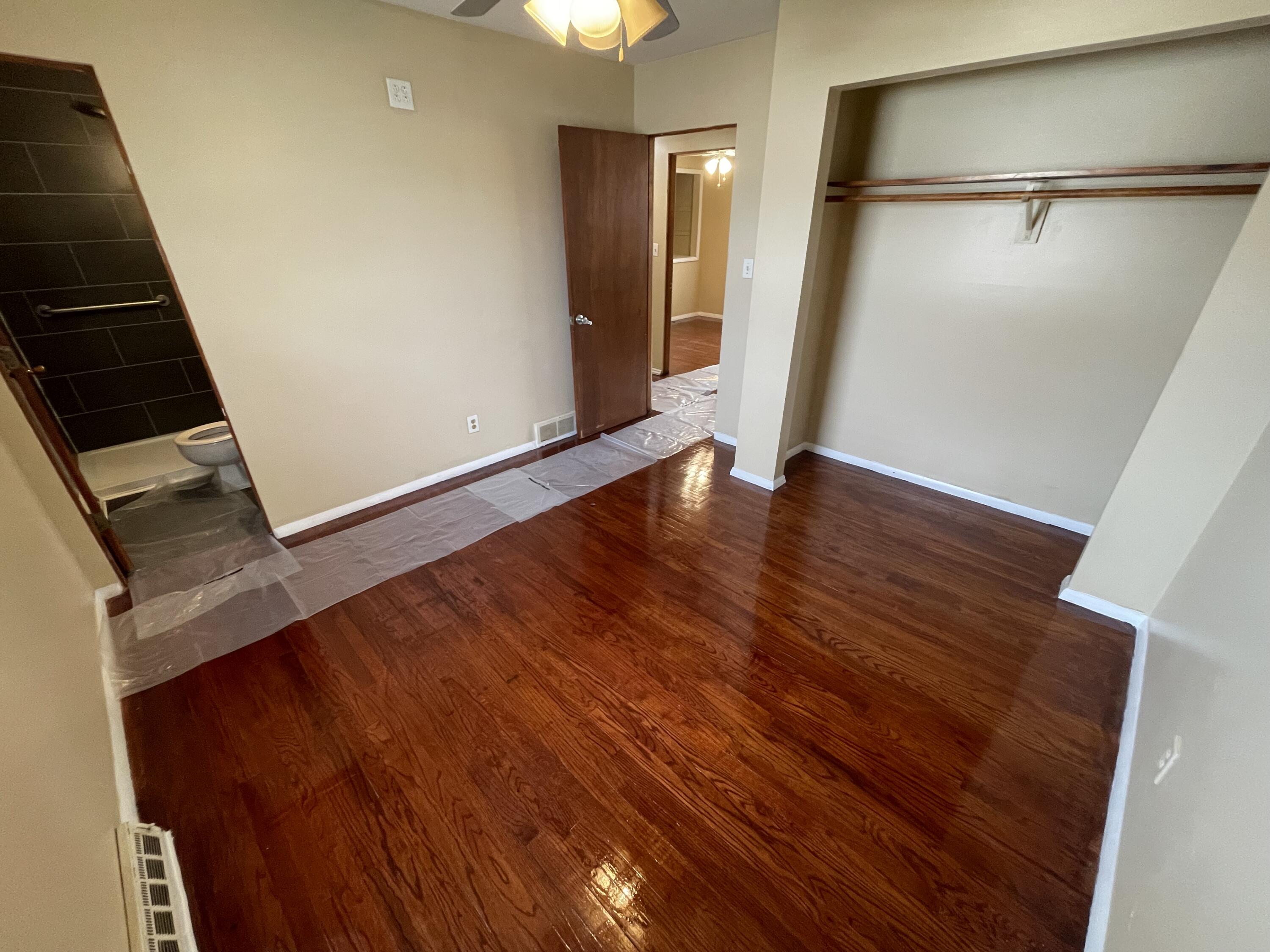 937 North Wood Street Griffith, IN 46319 - Photo 13 of 27 3000x2250