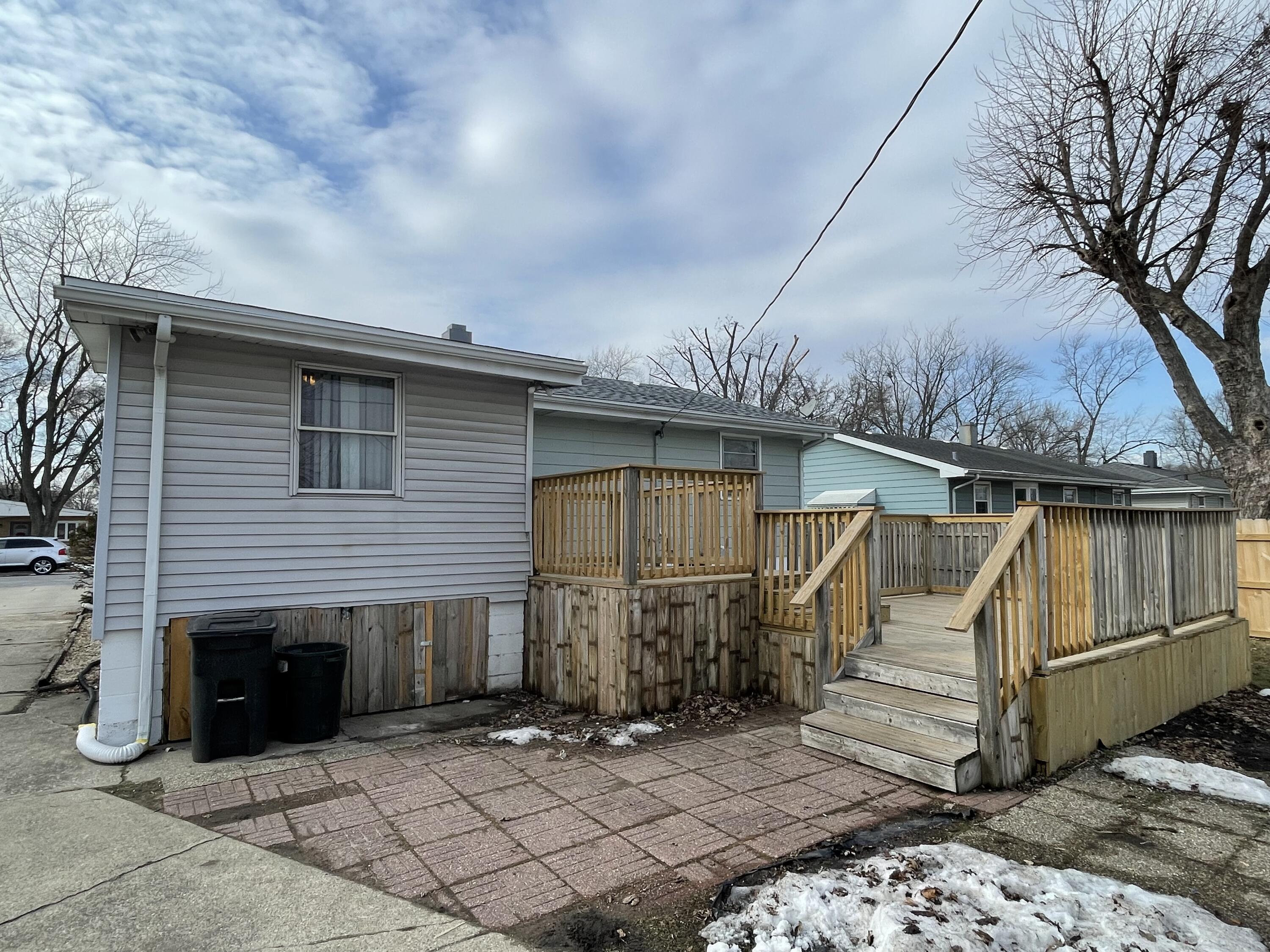 937 North Wood Street Griffith, IN 46319 - Photo 23 of 27 3000x2250