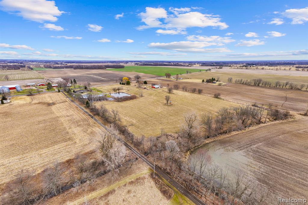 3824 Britton Road Bancroft, MI 48414 - Photo 6 of 18